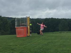 photo 1412616605497058