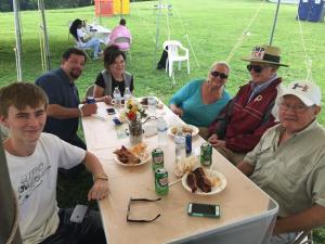 photo 1412616652163720